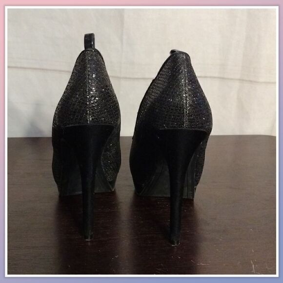 NWOB My Delicious Black Sparkly Pumps Size 7.5 - Picture 4 of 6